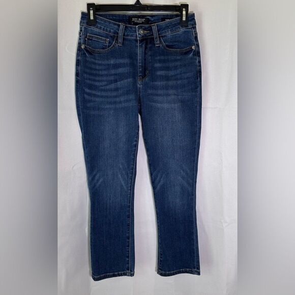Judy Blue Denim - Judy Blue Women’s Capri Fit Jeans